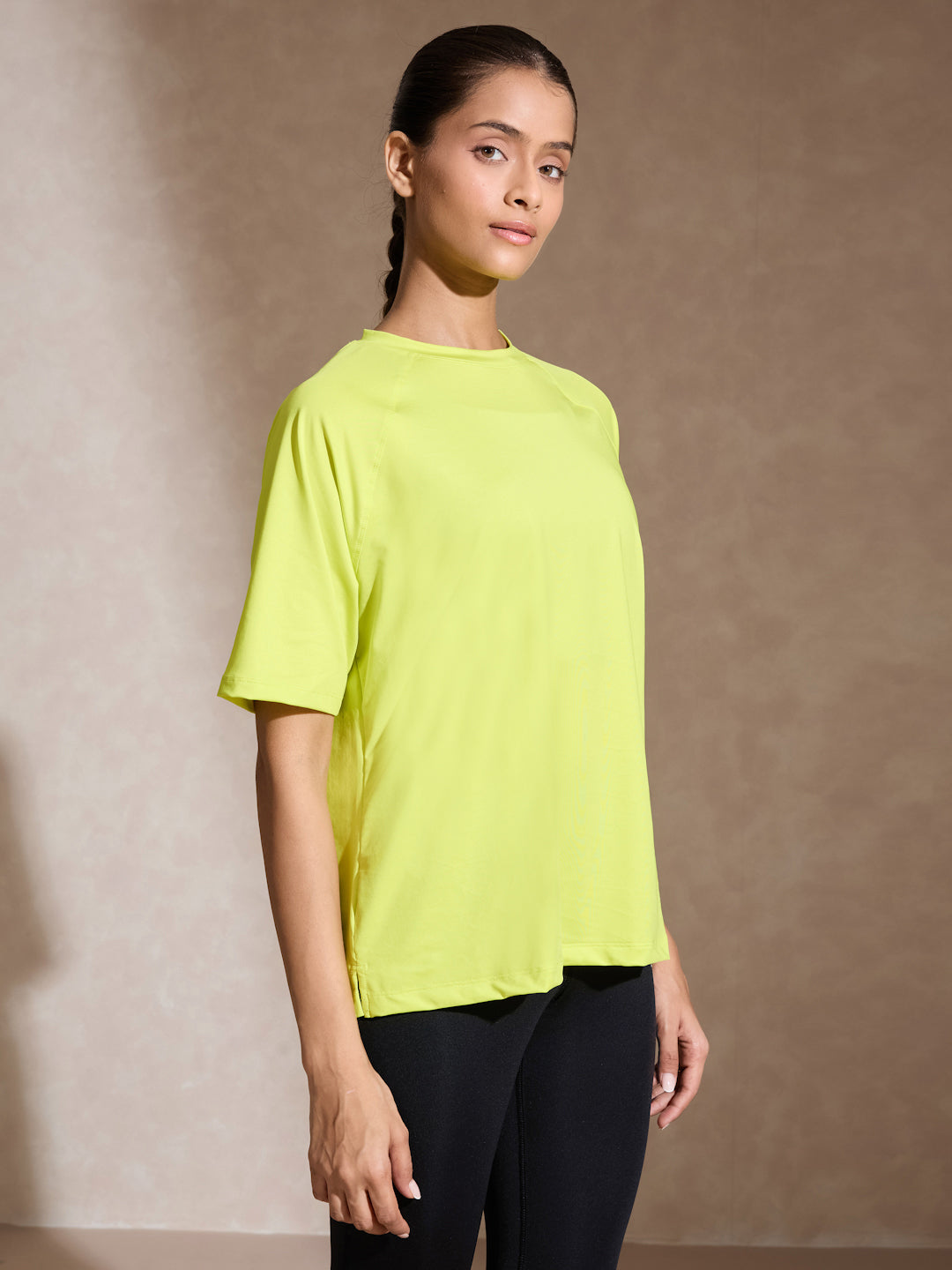 Shop-Traqfit Raglan Tee Lime