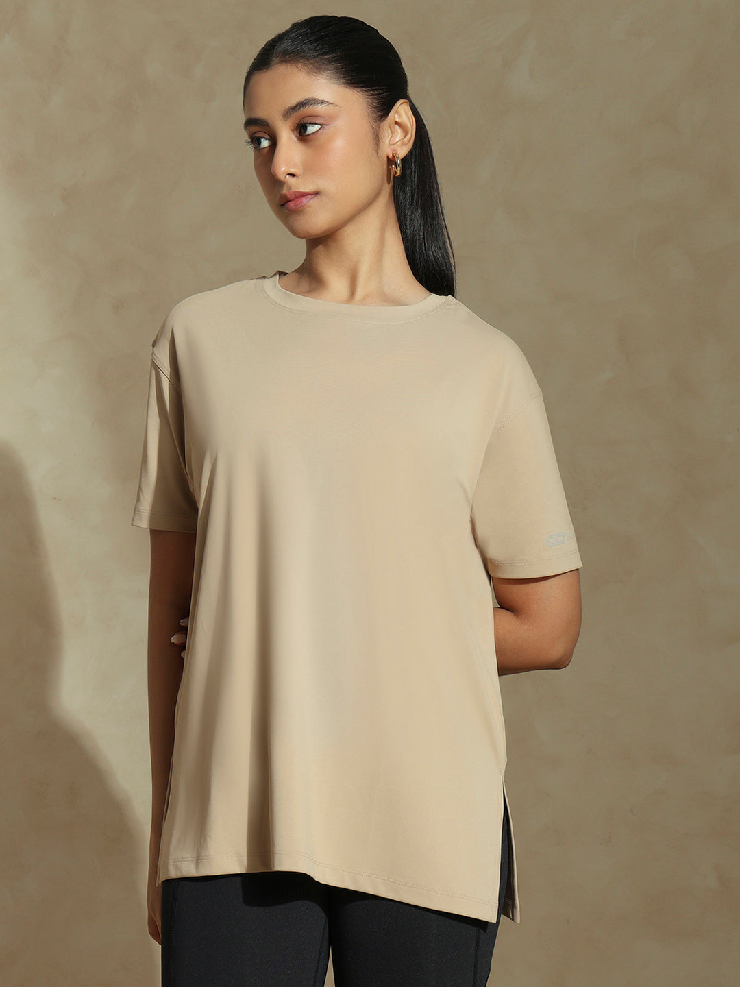 Shop-FlowFit Oversized Tee Almond Beige