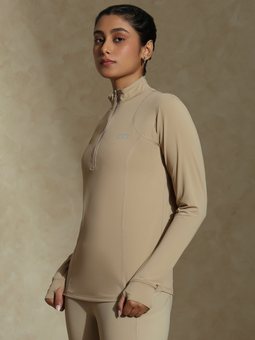 Shop-Women's Ath Runner Zip Neck Almond Beige