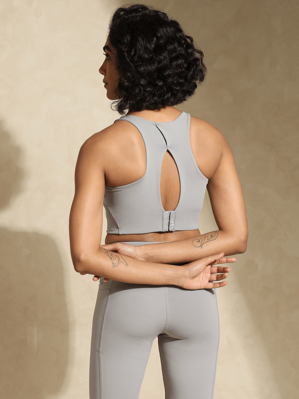 Shop-Cloud Grey High Impact Action Bra With Clasp & Aura Cycling Shorts