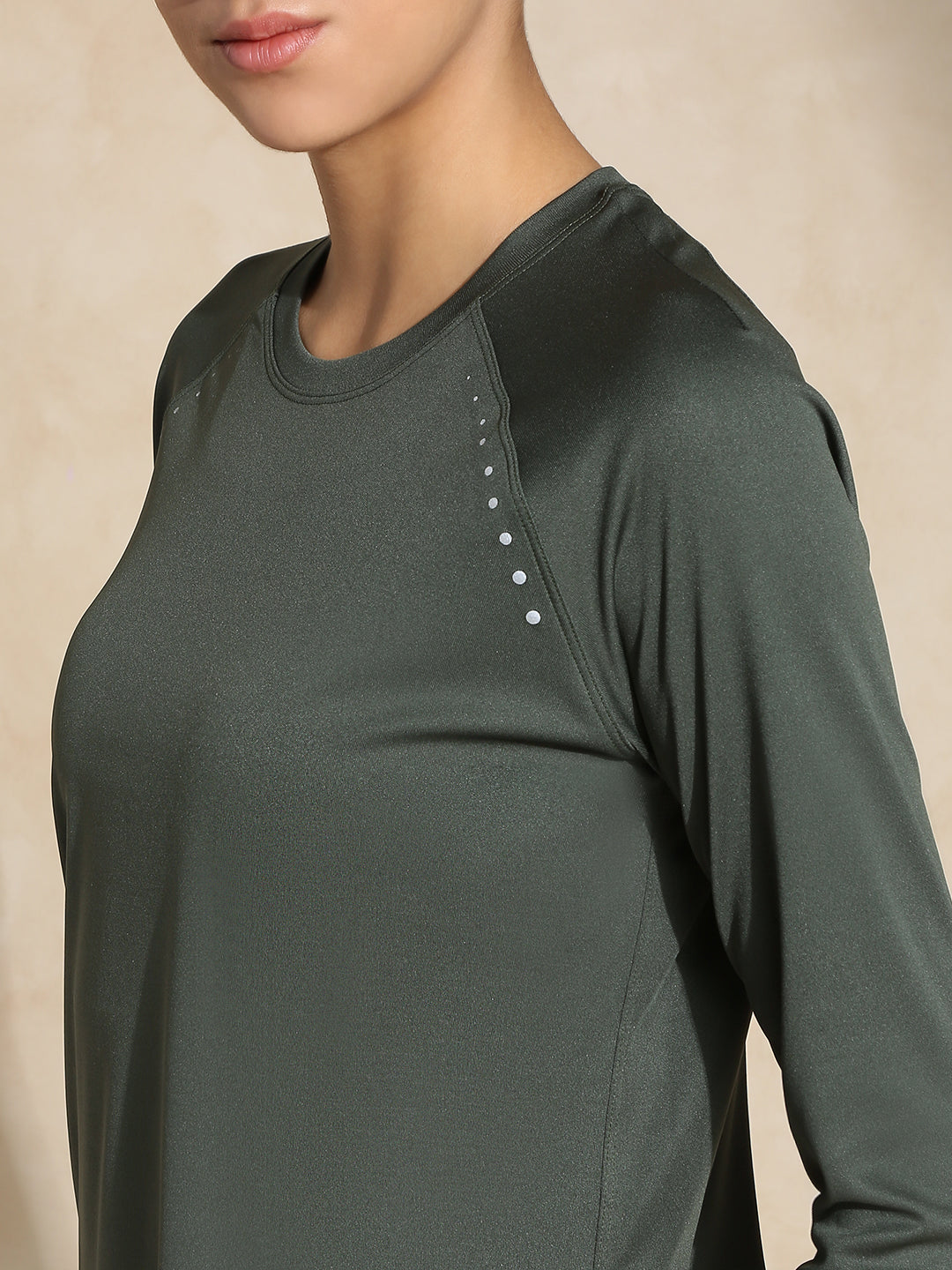 Shop-Aero TraqDry Long Sleeve Tee Olive