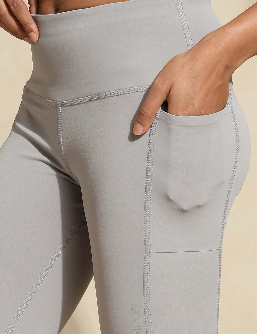 Shop-Cloud Grey High Impact Action Bra With Clasp & Aura Cycling Shorts