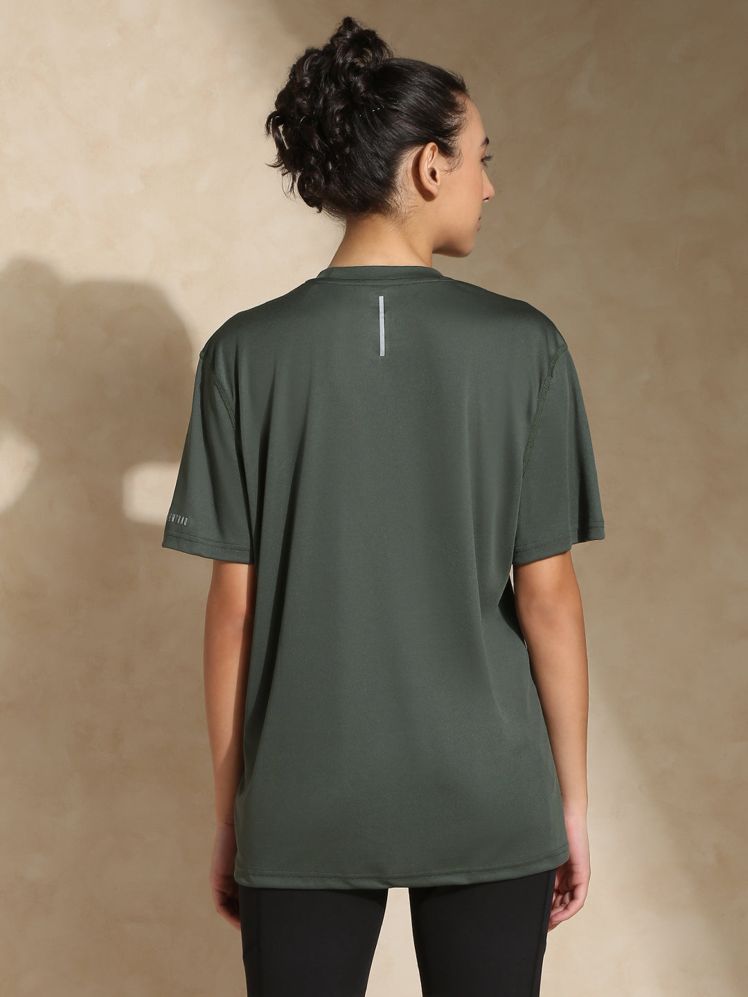 Shop-Boyfriend TraqDry Tee Olive