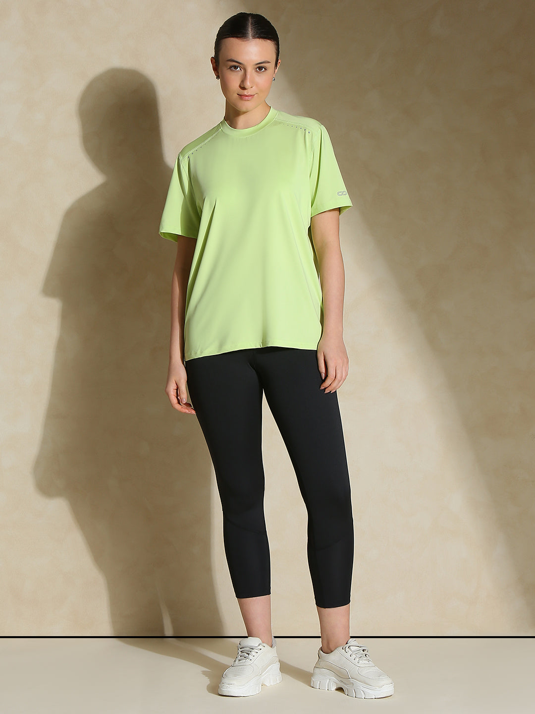 Shop-Boyfriend TraqDry Tee Lily Green