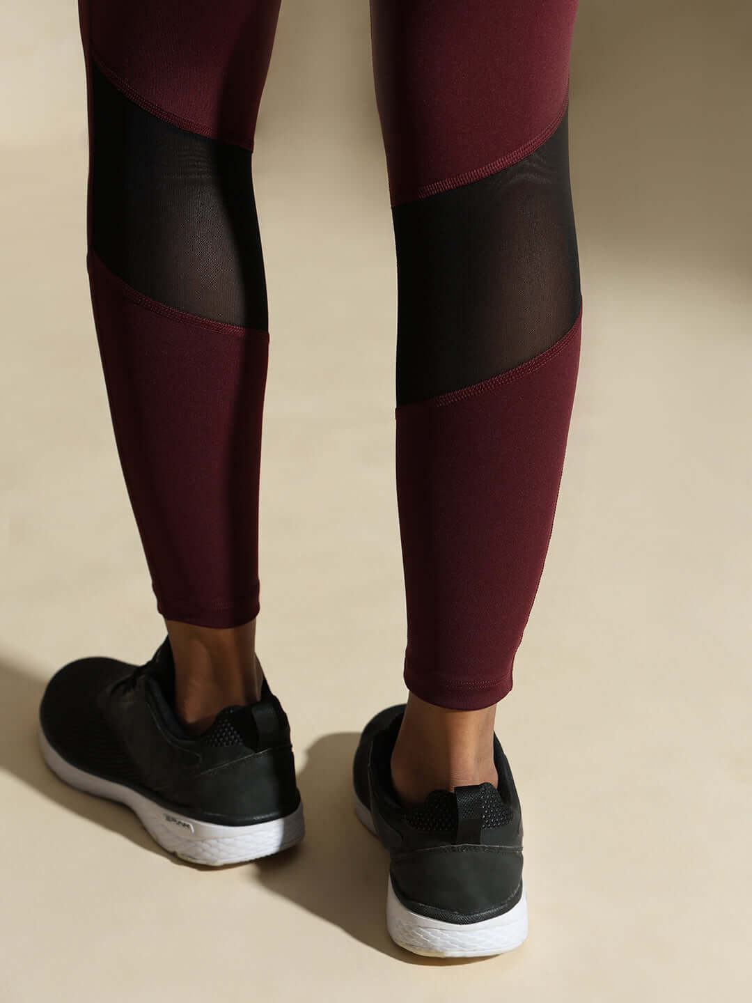 Shop-Plum Keyhole Back Crop Top with Clasp & 7/8 Leggings