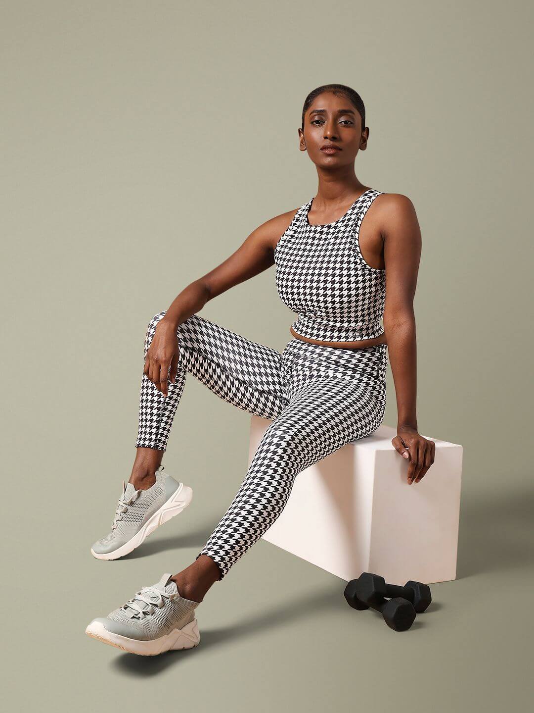 Houndstooth Crossback Crop Top & 7/8 Leggings