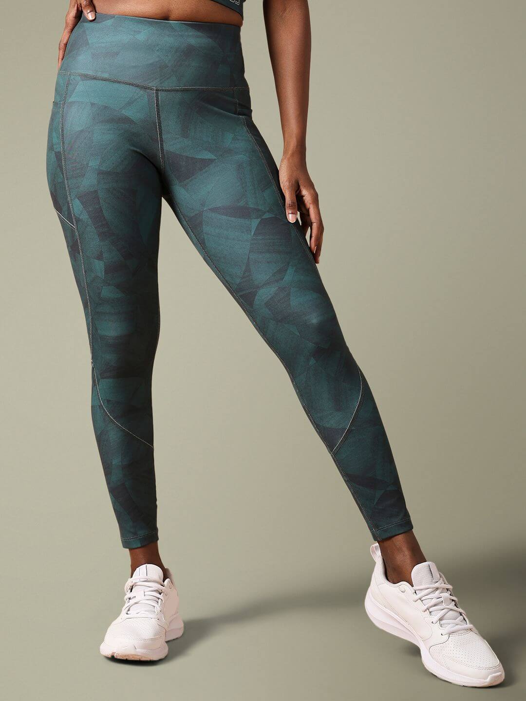 Aura Leggings Stellar Green