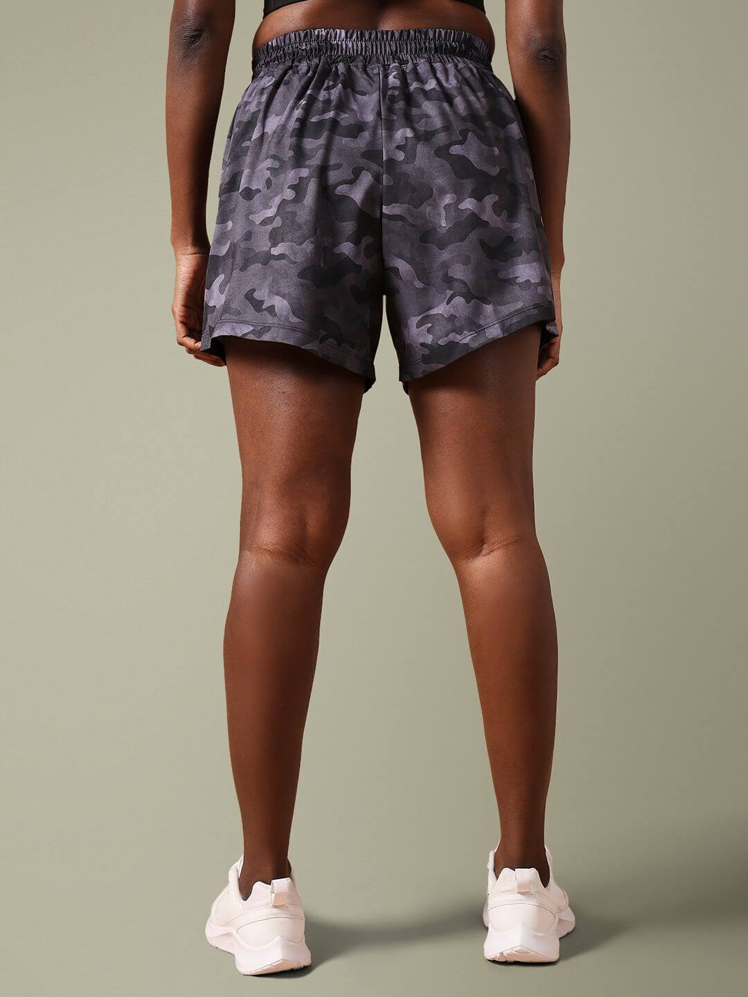 Pacer Shorts Dark Camo