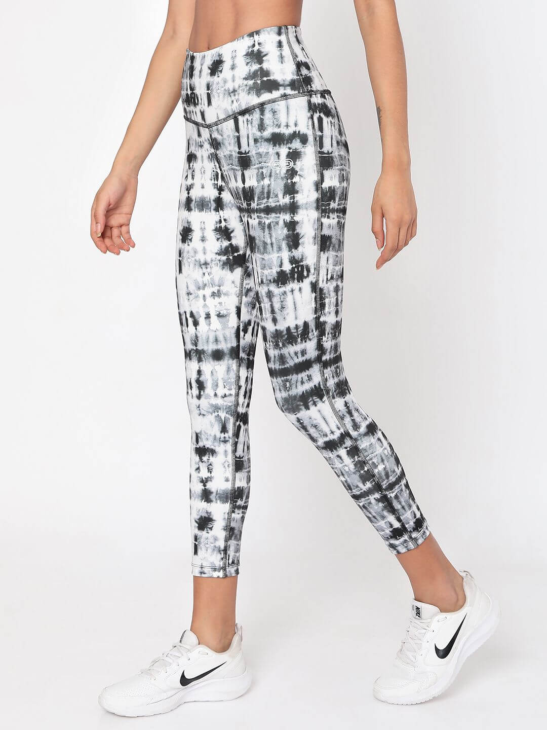 Black Shibori Luxe Crop Top & Leggings