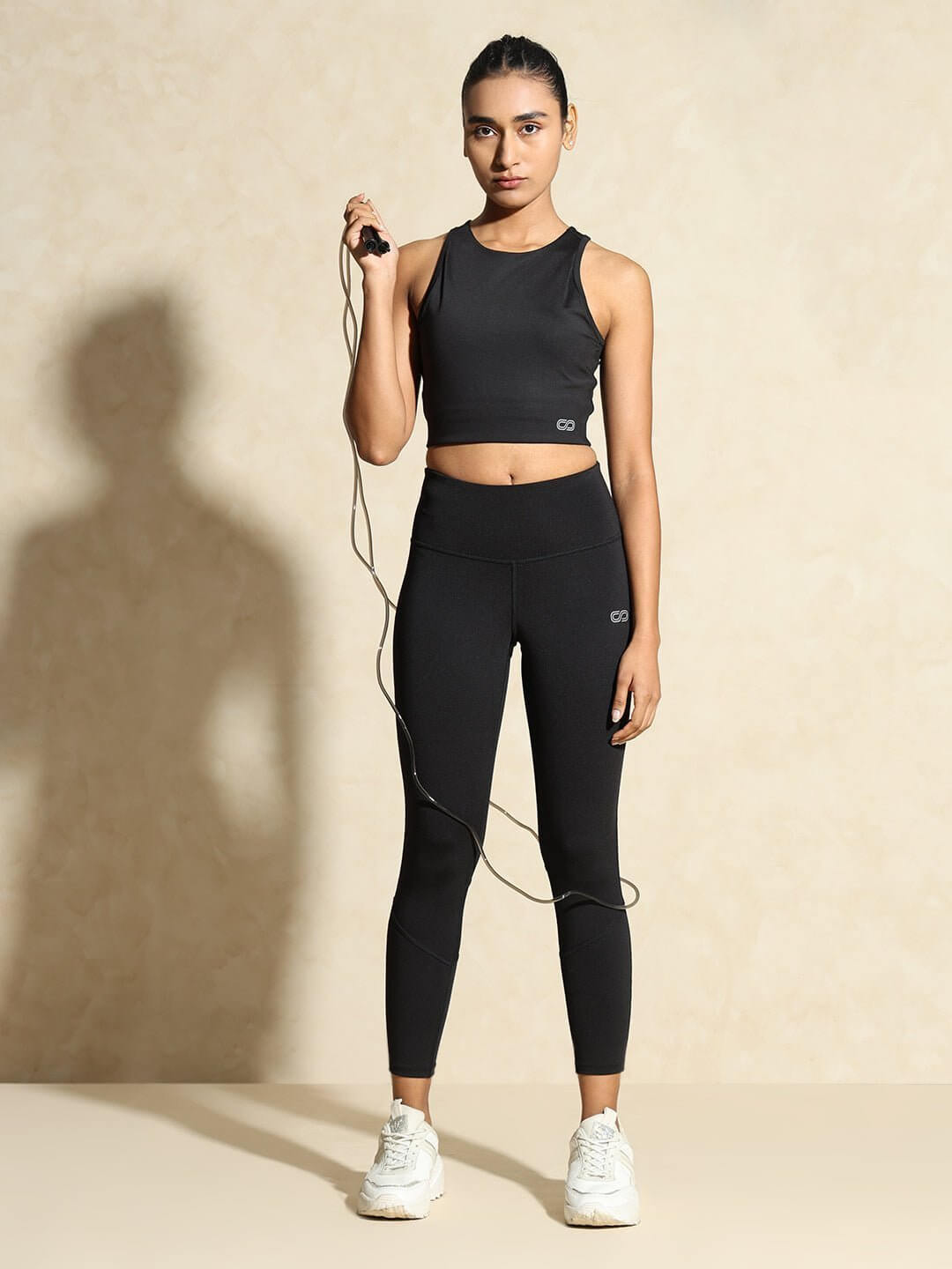 Shop-Black Keyhole Back Crop Top with Clasp & 7/8 Leggings