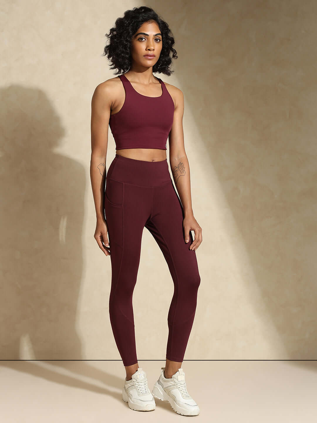Shop-Plum High Impact Action Bra & Aura Leggings