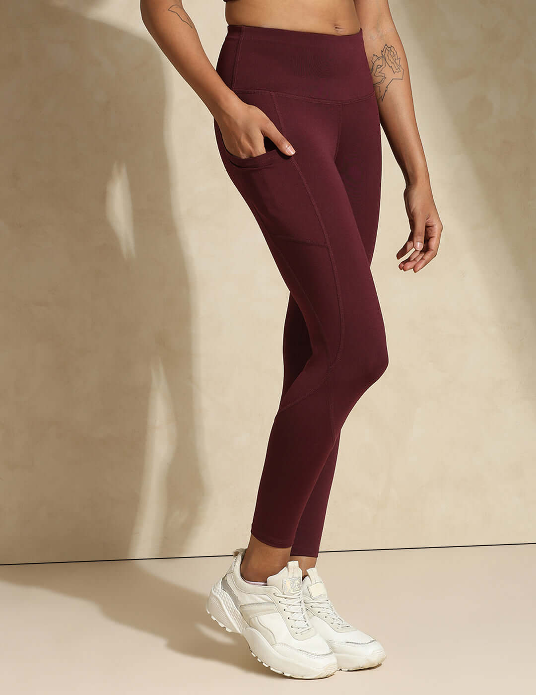 Shop-Plum High Impact Action Bra & Aura Leggings