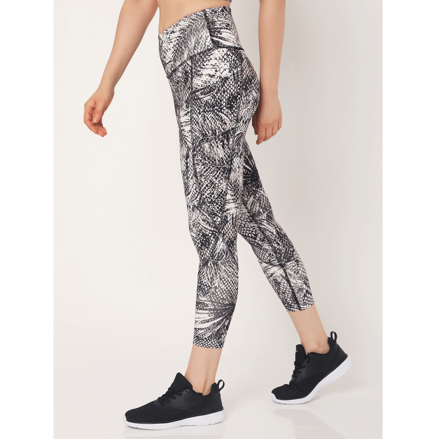 Aura Leggings Tropical Animal-Leggings-Silvertraq-Silvertraq