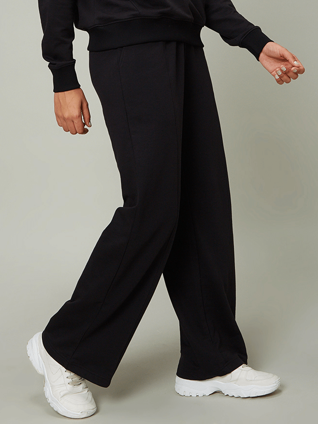 Terry All Weather Black Sweatshirt & Tracks For Women