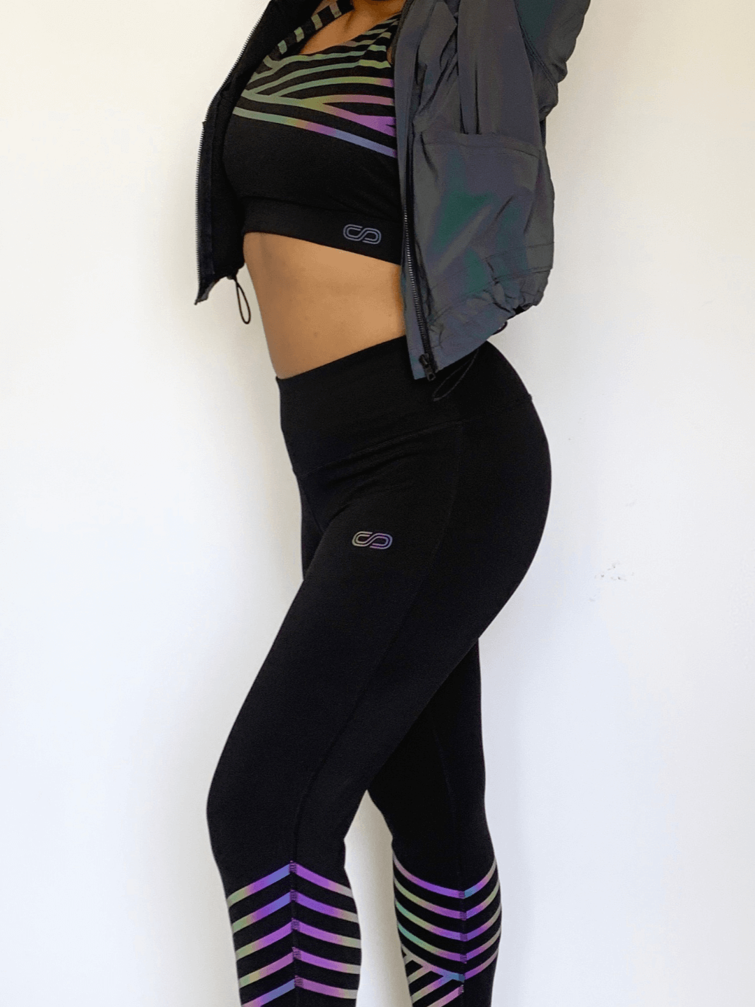 Shop-Artemis Reflective Crop Top Black