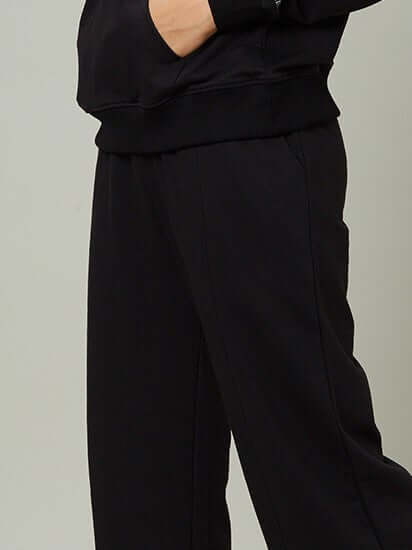 Terry All Weather Black Sweatshirt & Tracks For Women