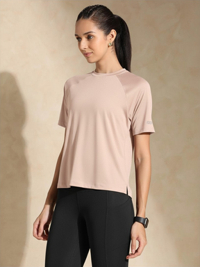 Shop-Traqfit Raglan Tee Hazelnut