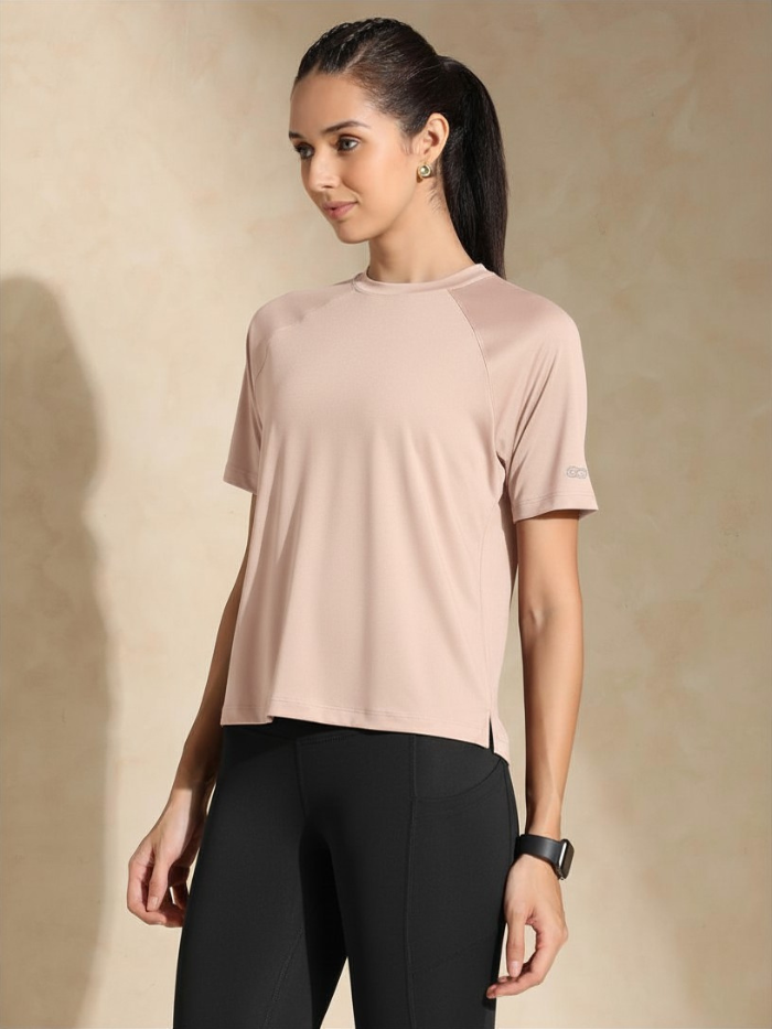 Shop-Traqfit Raglan Tee Hazelnut