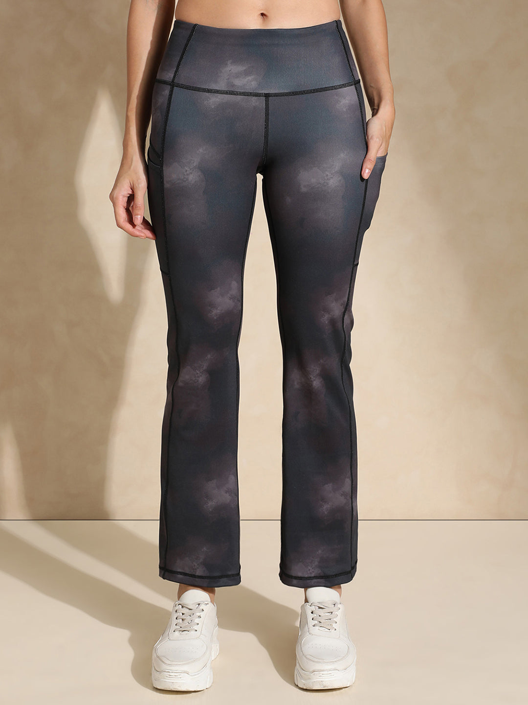 Shop-Luna Sculpt Flare Pants Acid wash