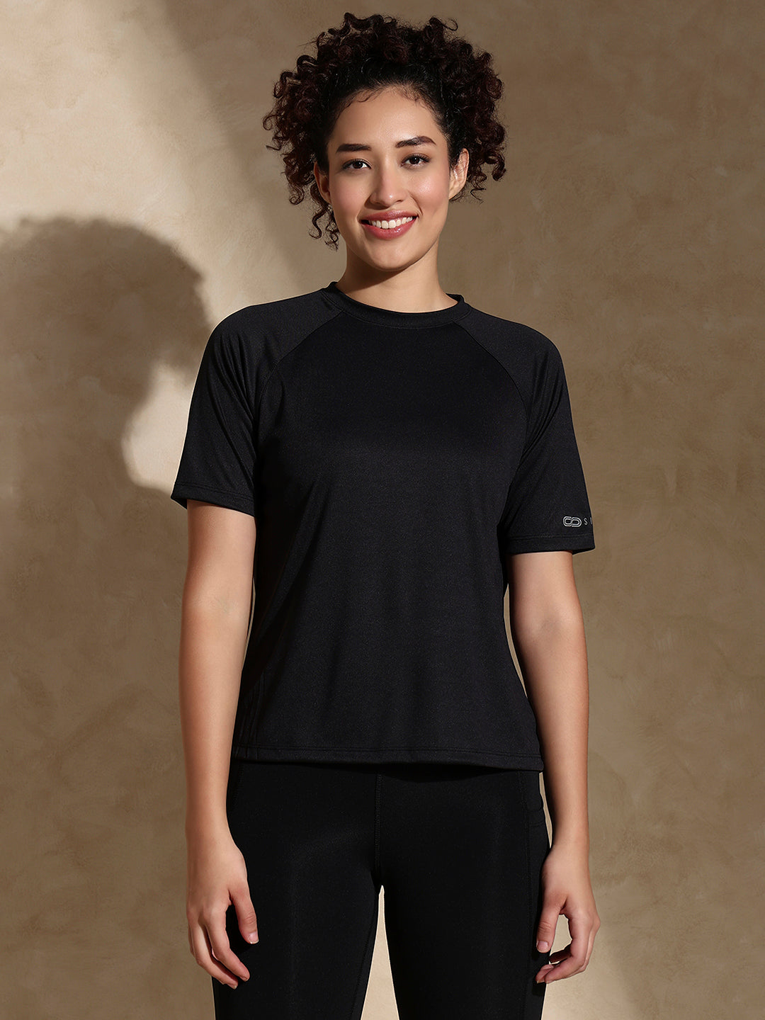 Shop-Traqfit Raglan Tee Black