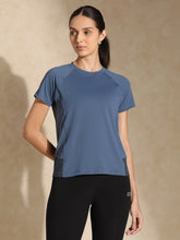 Shop-AeroMesh Short Sleeve Tee Aegean blue