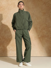 TraqPace Jacket & Cargo Pants Camo Green