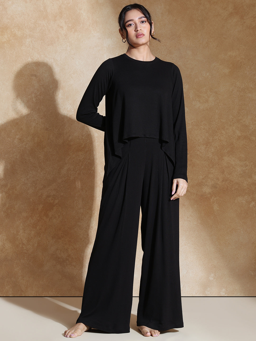 TraqSoft Rib Long Sleeve Tee & Pleated Pants Black