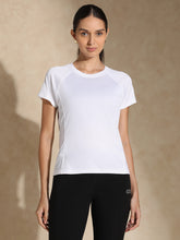 Shop-AeroMesh Short Sleeve Tee White
