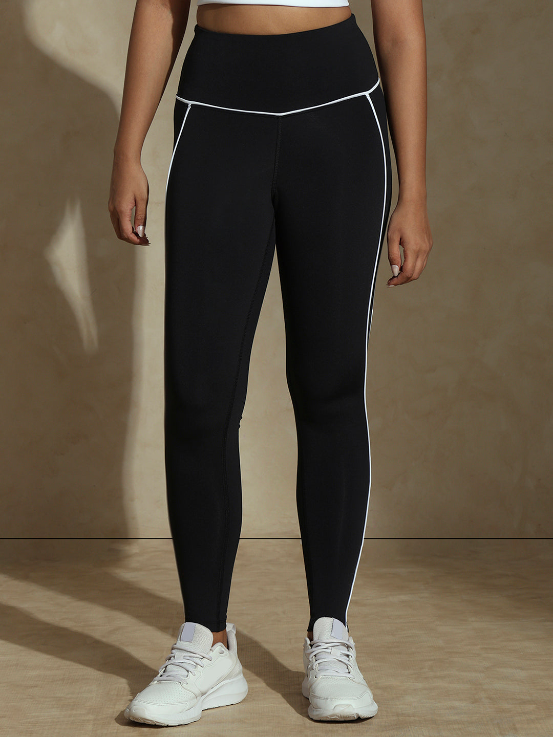 Shop-TraqLine Leggings Black