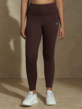 Shop-Women's Ath 7/8 Track Leggings Java