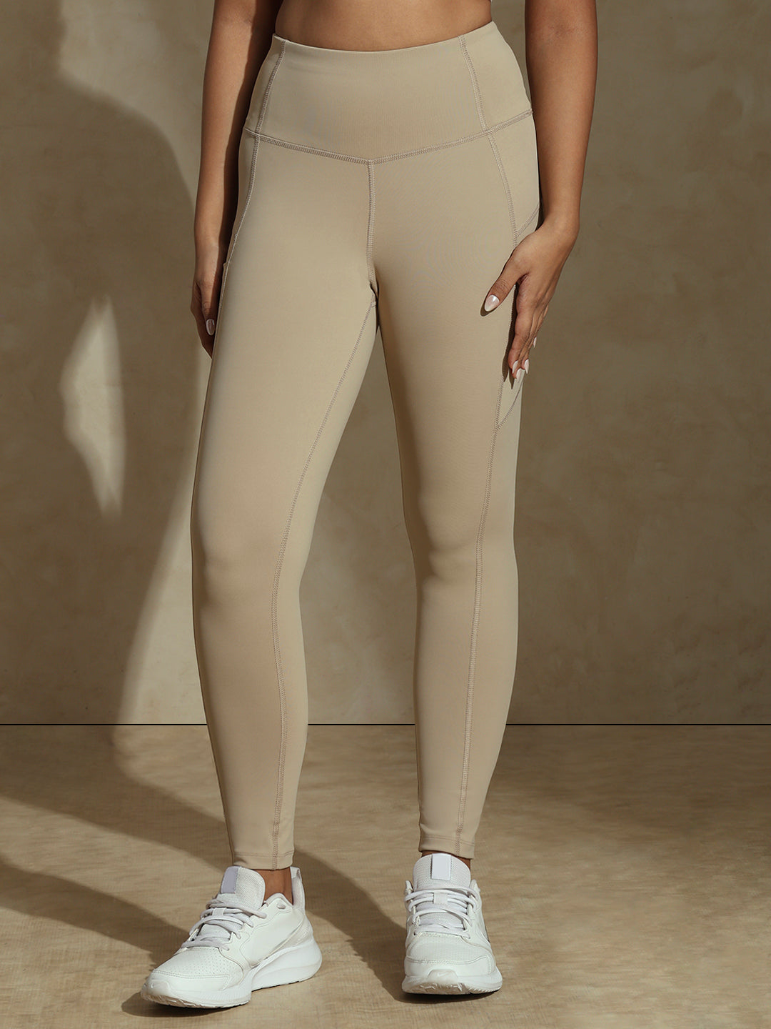 Shop-Luna Sculpt Leggings Almond Beige
