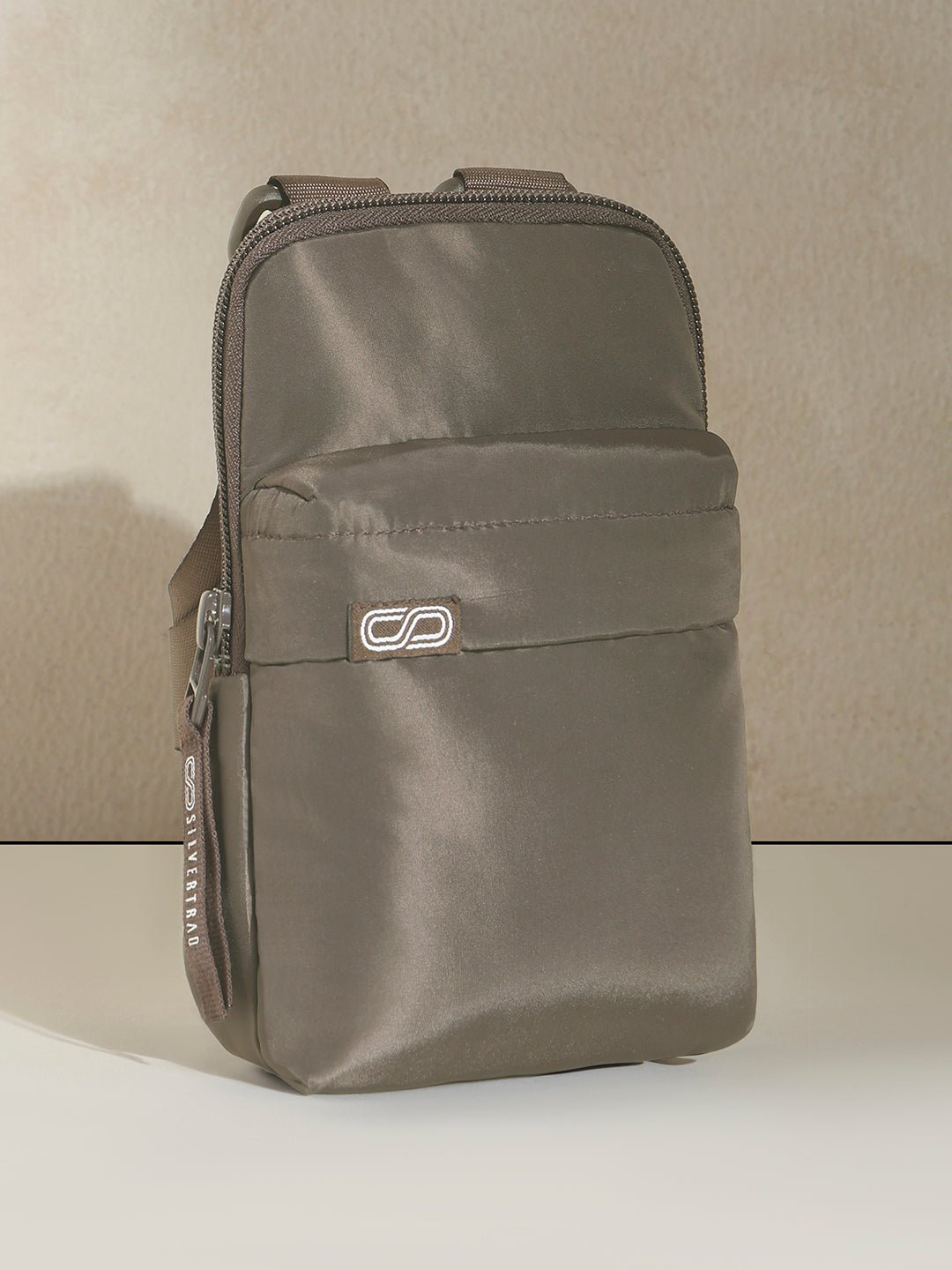 Traq Mobile Sling Almond Beige
