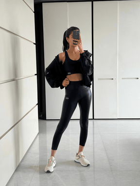 Shop-AeroTraq Runner Jacket Black