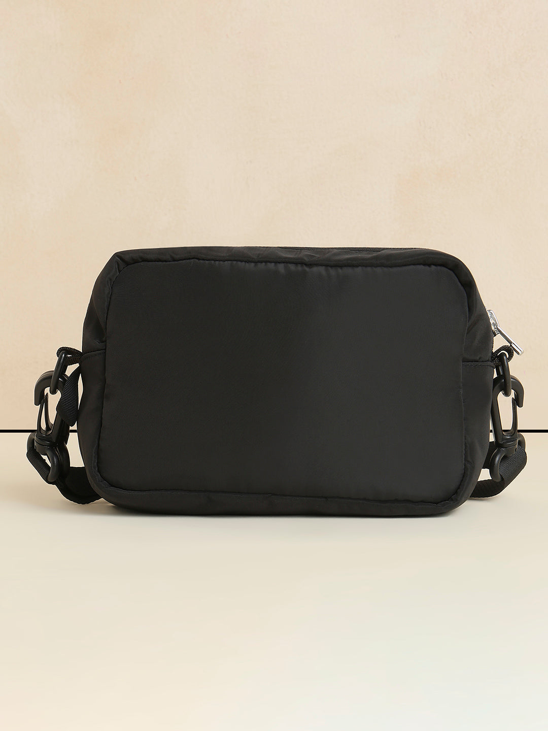 Shop-Traq Sling Bag Black