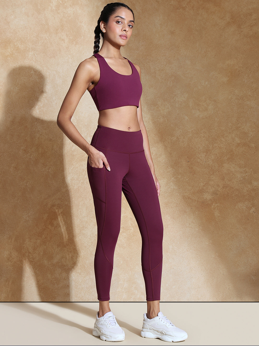Traq Crossback Bra & Aura Leggings Plum