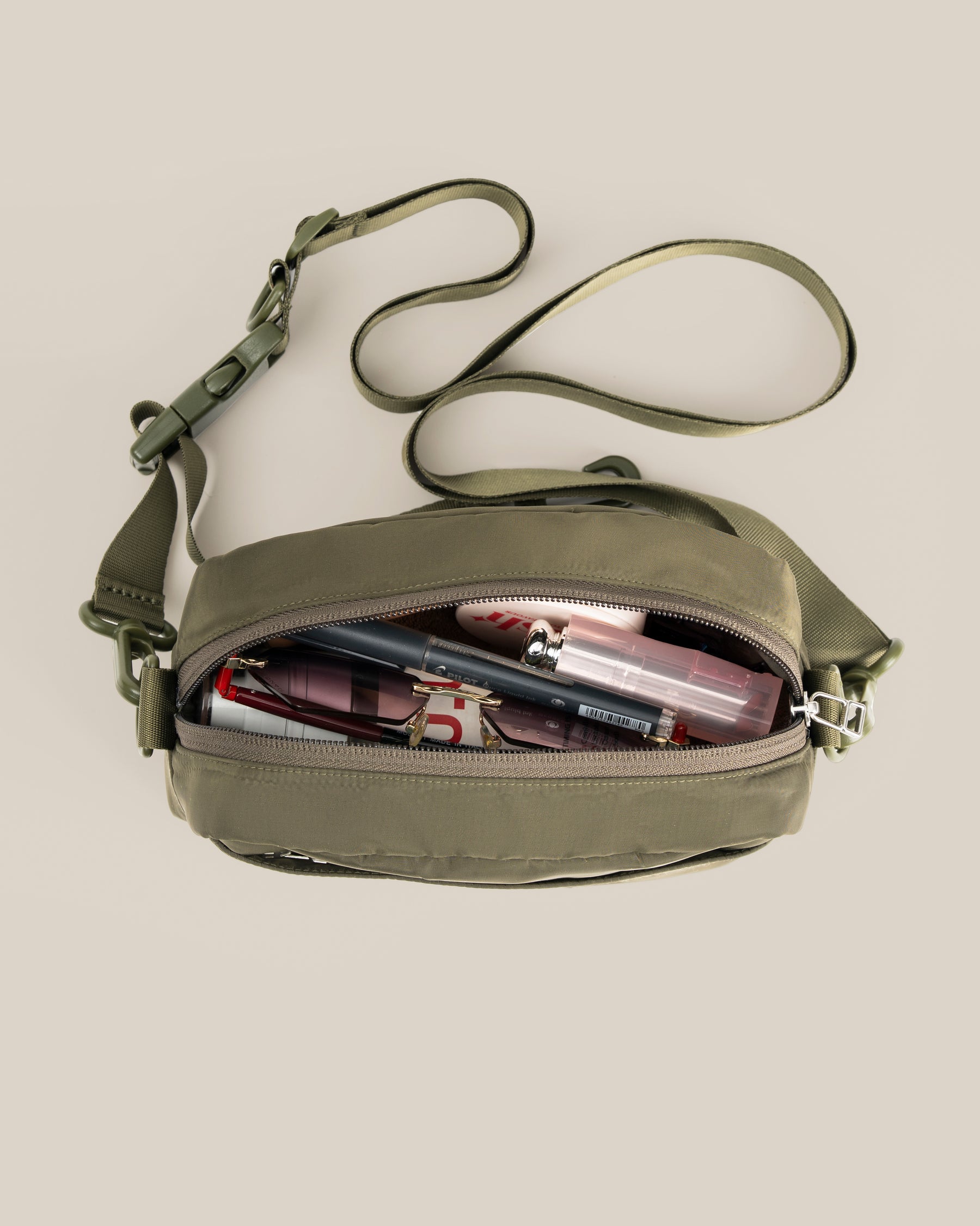 Shop-Traq Sling Bag Olive