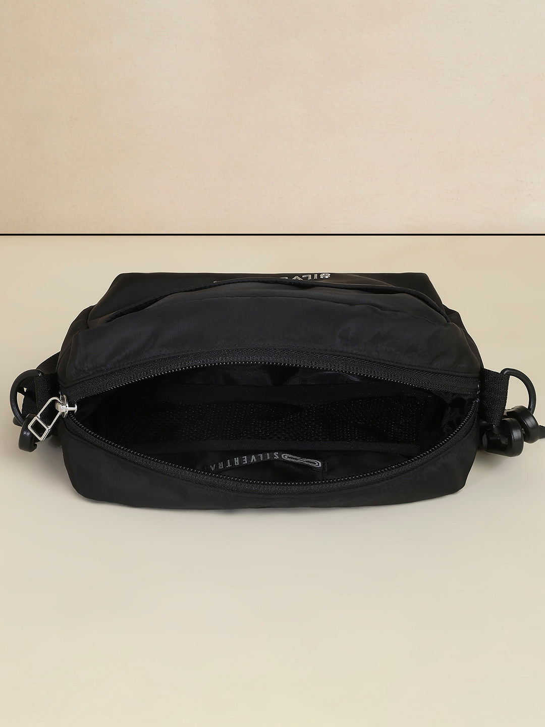 Shop-Traq Sling Bag Black