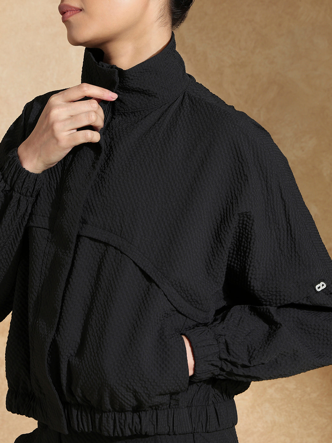TraqPace Jacket & Cargo Pants Black