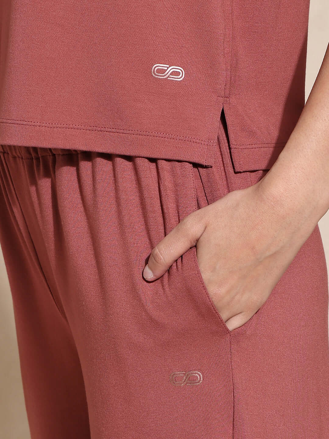 Zen Tee & Lounge Pants with Slit Marsala