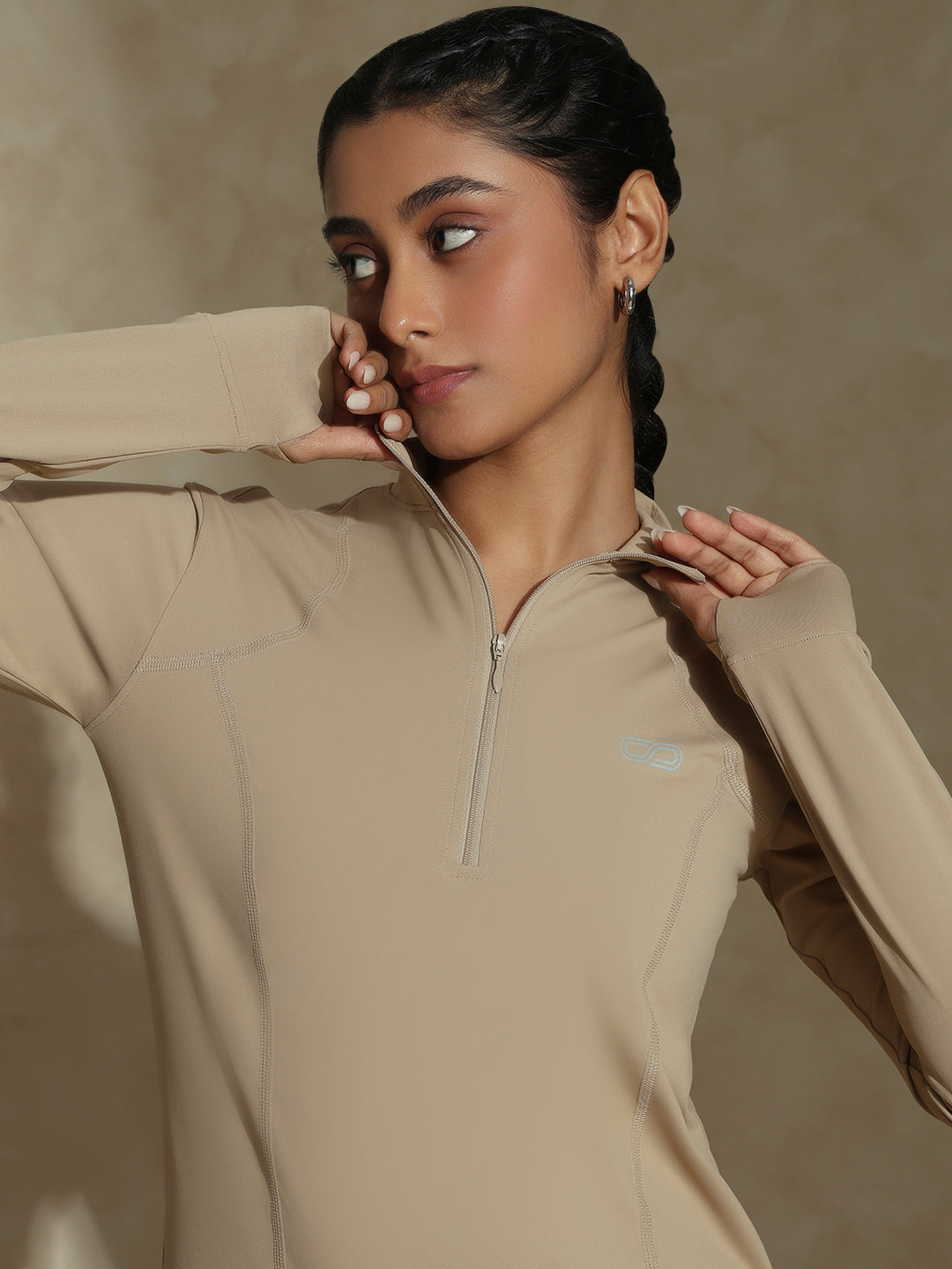Shop-Women's Ath Runner Zip Neck Almond Beige