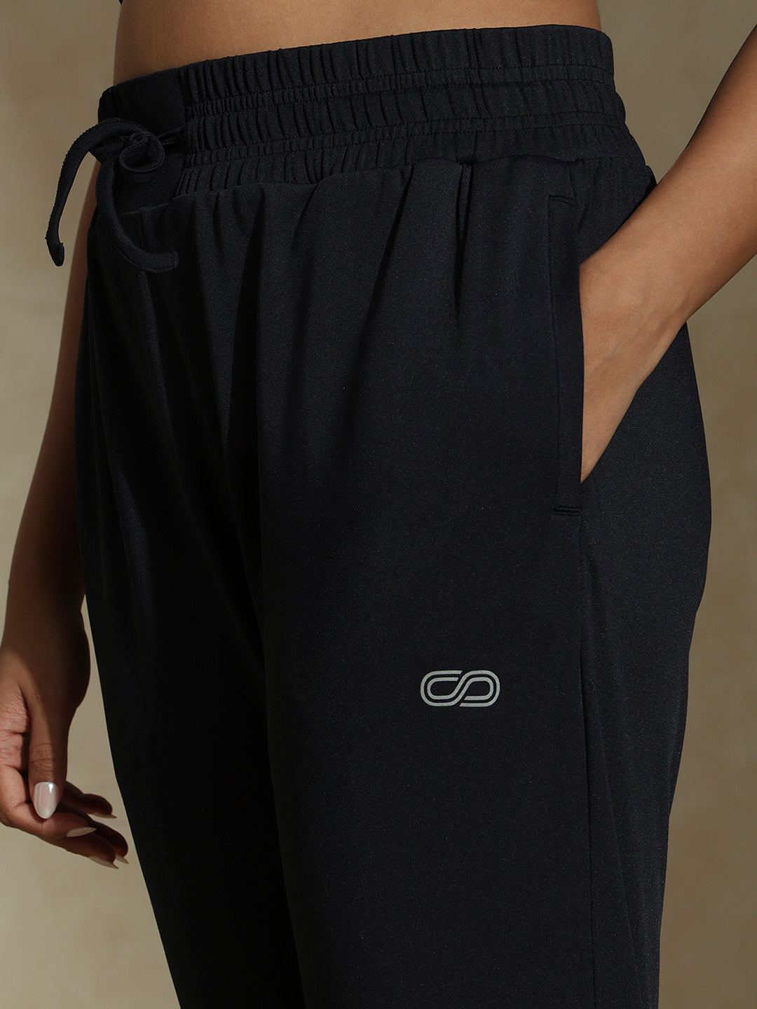 Shop-TraqMove Knitted Pants Black