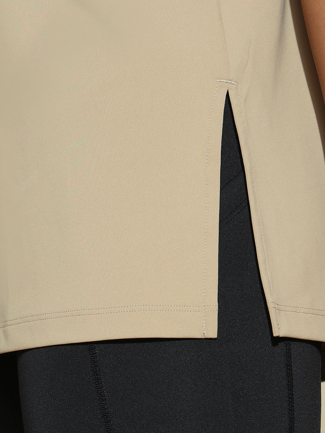 Shop-FlowFit Oversized Tee Almond Beige