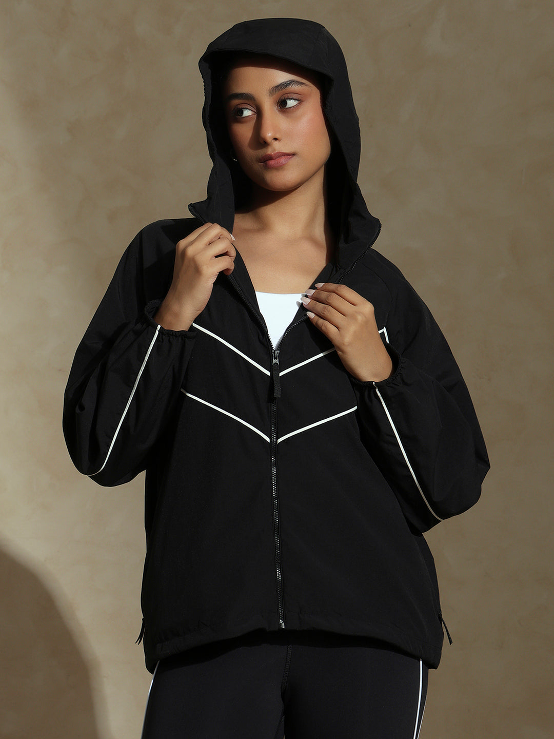 Shop-TraqRunner Ripstop Jacket Black