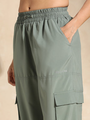 Shop-Light Sage Utility Cargo Jacket & Tracker Cargo Pants