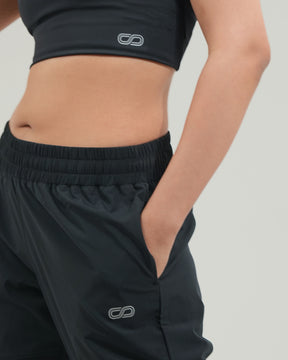 Shop-TraqFlow Woven Pants Black