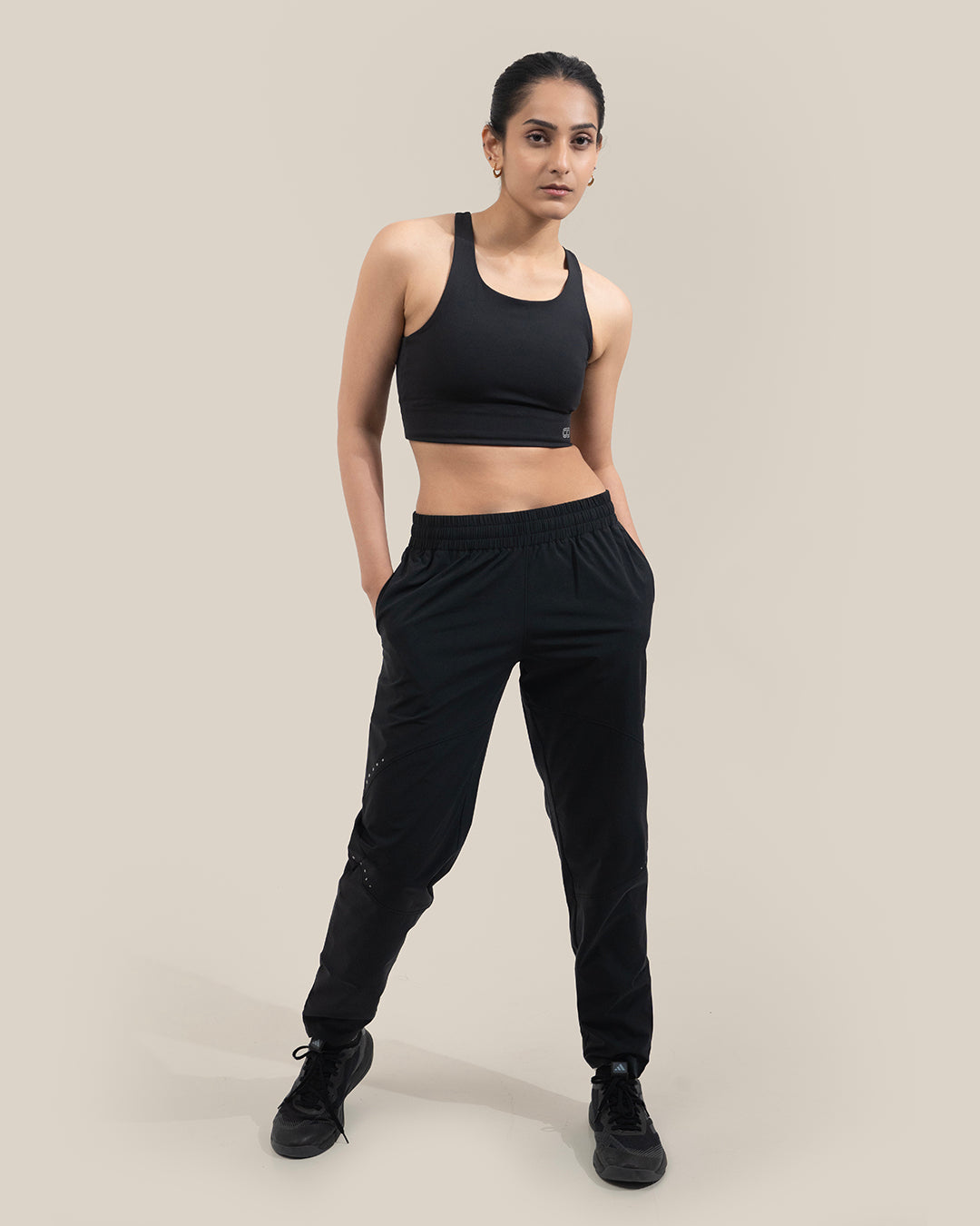 Shop-TraqFlow Woven Pants Black