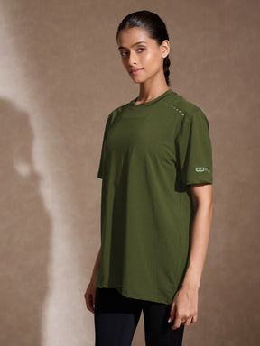 Shop-Boyfriend TraqDry Tee Olive