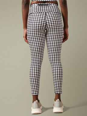 Houndstooth Crossback Crop Top & 7/8 Leggings